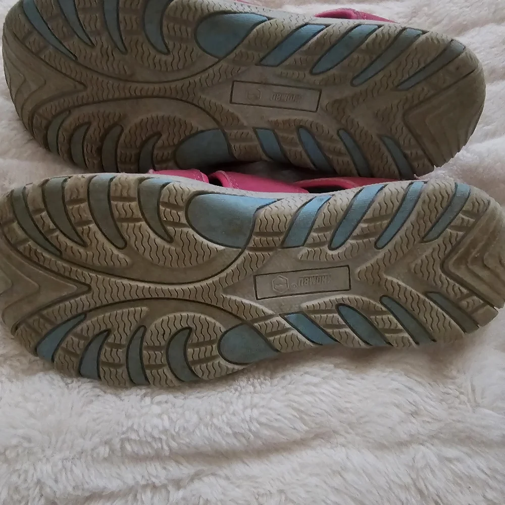 Sandals - Picture 4 of 5